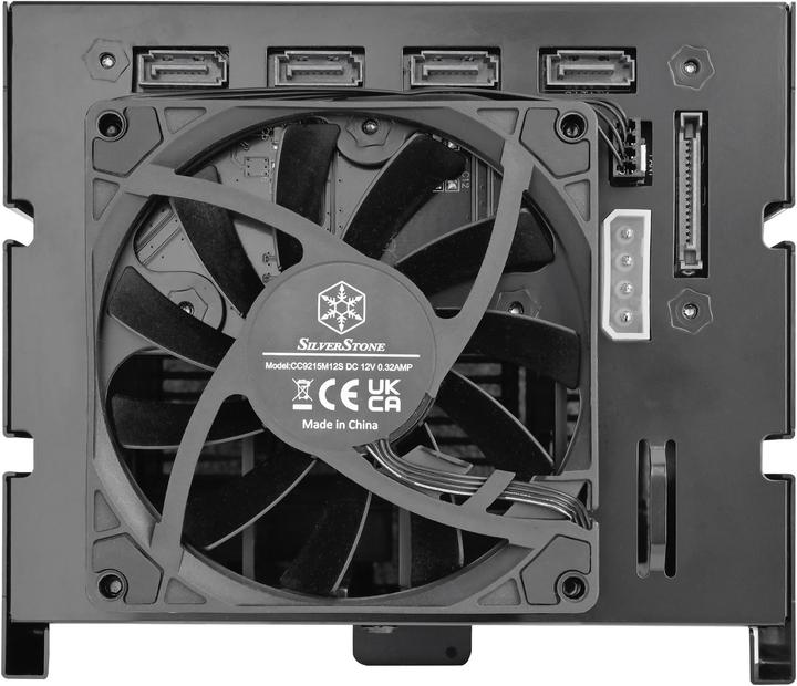 Produktbild Silverstone Technology SST-FS304B-V, DREI 5,25-Zoll-Geräteeinschübe an Vier 3,5-Zoll-SAS 12G / SATA