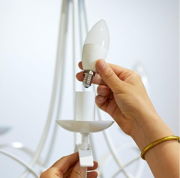 Produktbild WiZ Warm White (E14, 4.90 W, 470 lm, 1 x, F)