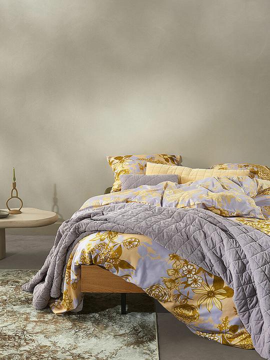 Actual product image Essenza Satin Bed Linen FLORE 70x90cm/140x200cm Yellow Straw (Bedding set, 140 x 200 cm)
