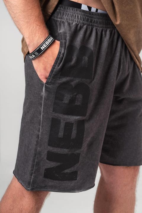 Actual product image Nebbia Washed-off Sweatshorts 367 - black (L)