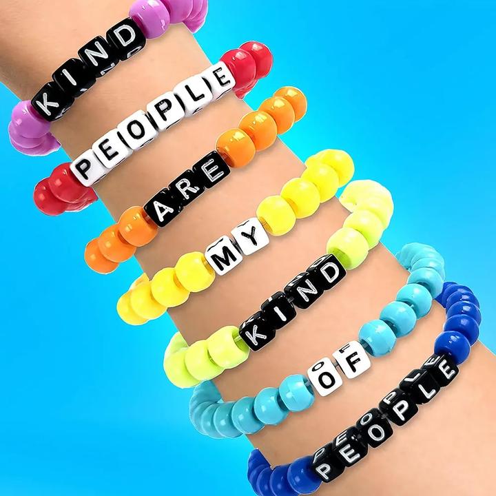 Actual product image Crayola Bead-Bracelet Set