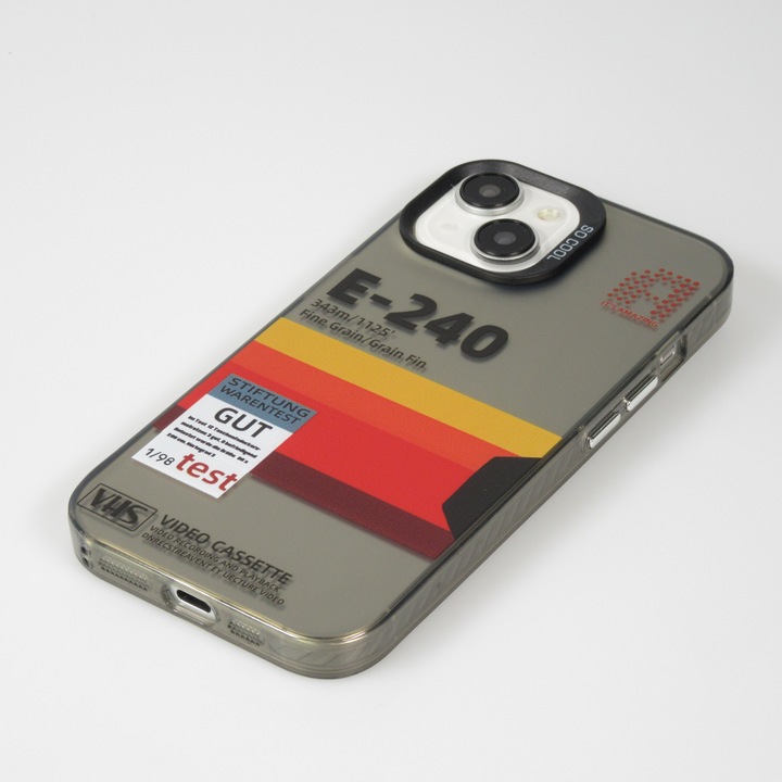 Produktbild PhoneLook Hülle Silikon Gummi vintage video cassette E-240 (Apple iPhone 15)