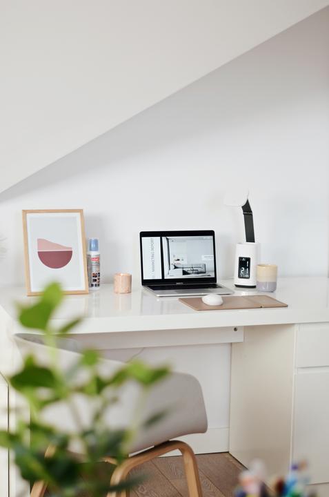 Produktbild Activejet AJE-TECHNIC LED-Schreibtischlampe mit weissem Schirm (200 lm)