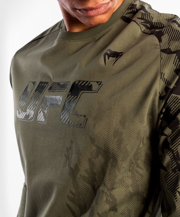Produktbild UFC | Venum Authentic Fight Week Herren Langarm T-Shirt (XL)