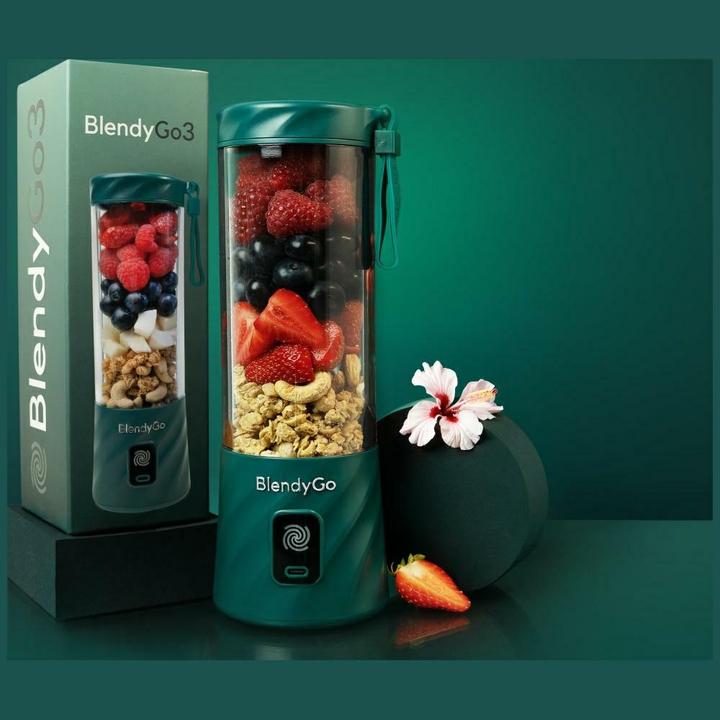 Actual product image BlendyGo Wireless Blender 3 bottle green