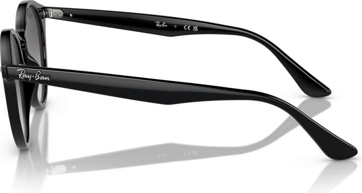 Actual product image Ray Ban RB2180