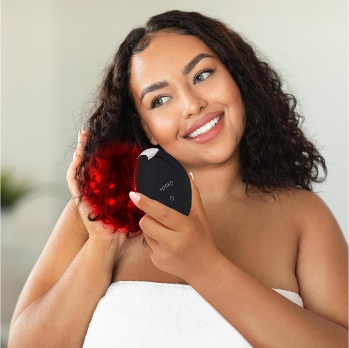 Produktbild Foreo - FLIP Play Advanced hairbrush with LED light - Variant: Midnight Magic!