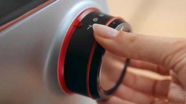 Productafbeelding Bosch Hausgeräte Serie 8 OptiMUM MUM9D33S11 (1600 W)