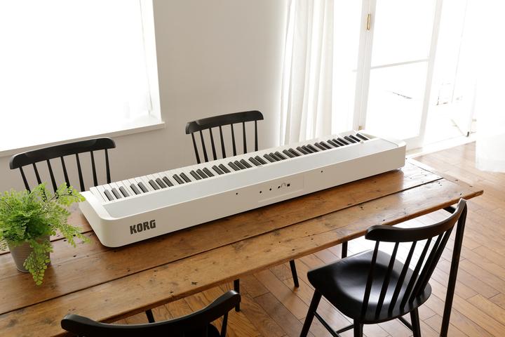 Actual product image Korg B2 (88 Keys)