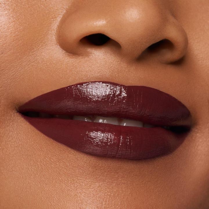 Immagine prodotto essence satin GLOW luminous shine lipstick (06 Deja-brew)