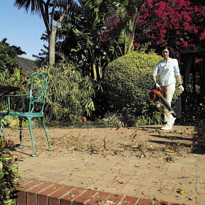 Image du produit Husqvarna 125b (Essence, Aspirateurs à feuilles)