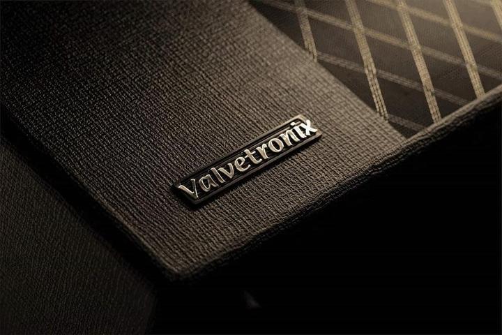 Produktbild Vox E-Gitarrencombo, Valvetronix, 1x10", 40W, Amp/FX Modeling (Gitarre, 40 W)