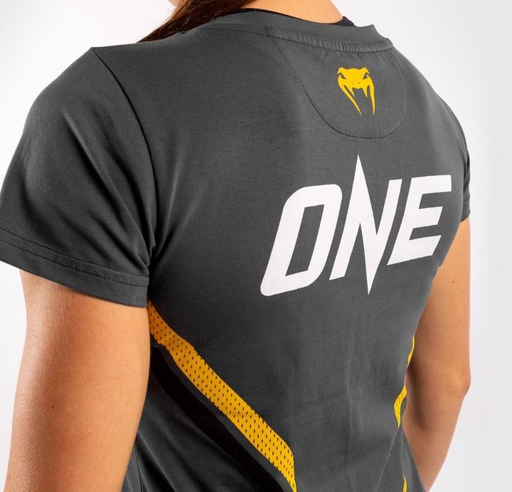 Image du produit Venum ONE FC Impact T-shirt - for women - Grey/Yellow (M)
