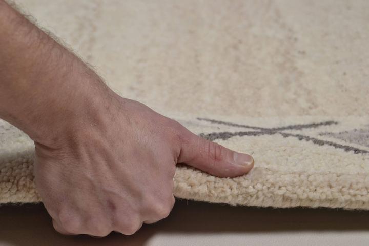 Actual product image Theko Royal Berber (240)