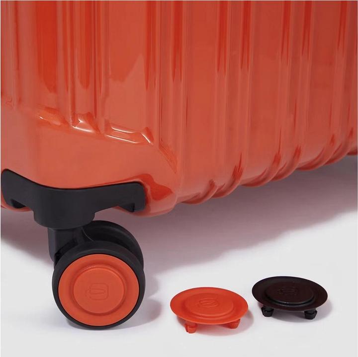 Actual product image Piquadro PQ-Light - Ultra Slim Cabin Hard Shell Trolley (34 l)