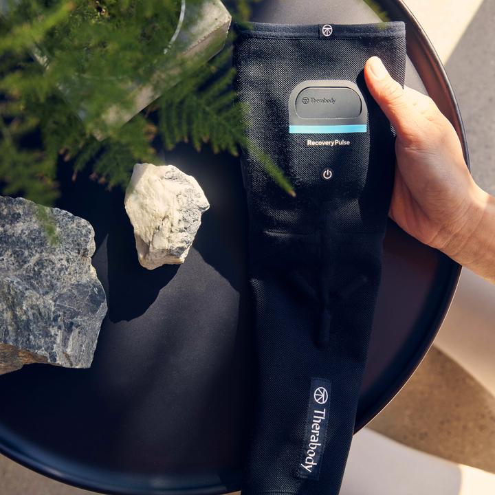 Produktbild Theragun RecoveryPulse - Calf Sleeve (Wade) - S