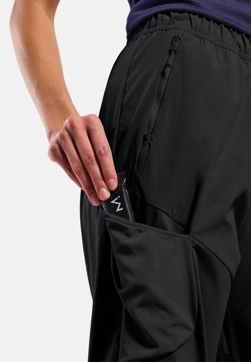 Actual product image Odlo Women's Essential Cargo Pants Regular (S)