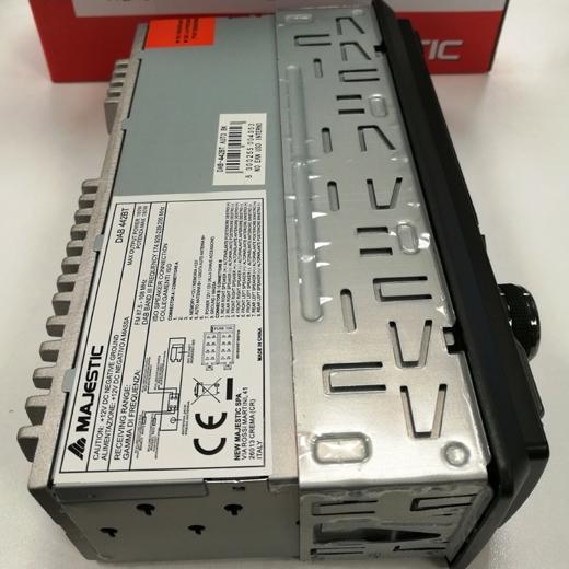 Image du produit Majestic Nouveau DAB-442 BT Car Media Receiver Black 180 W Bluetooth