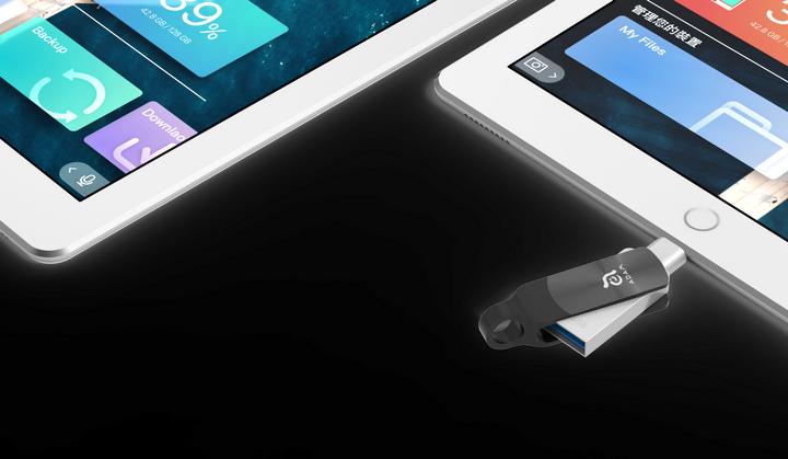 Actual product image Adam Elements iKlips Duo+ (128 GB, USB 3.1)