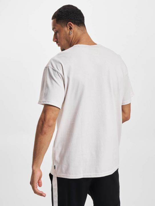 Actual product image Nike NSW Premium Essential T-Shirt - 84061 (S)