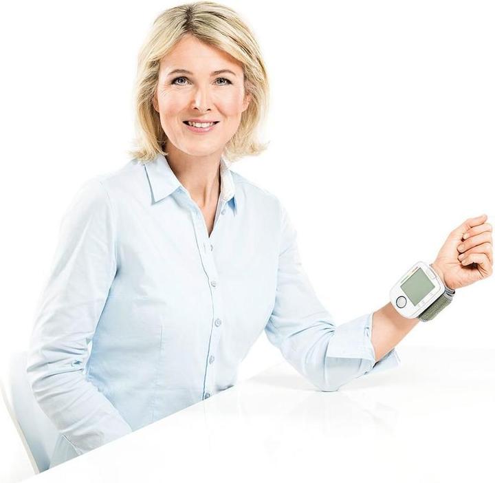 Actual product image Beurer BC 44 (Blood pressure monitor wrist)