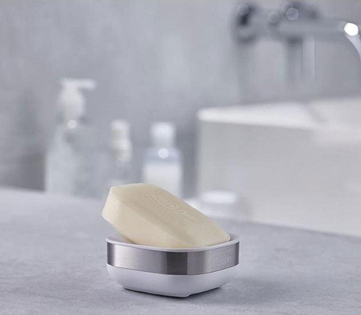 Immagine prodotto Joseph Joseph 70533 Portasapone da bagno Slim Compact in acciaio - Bianco/Acciaio