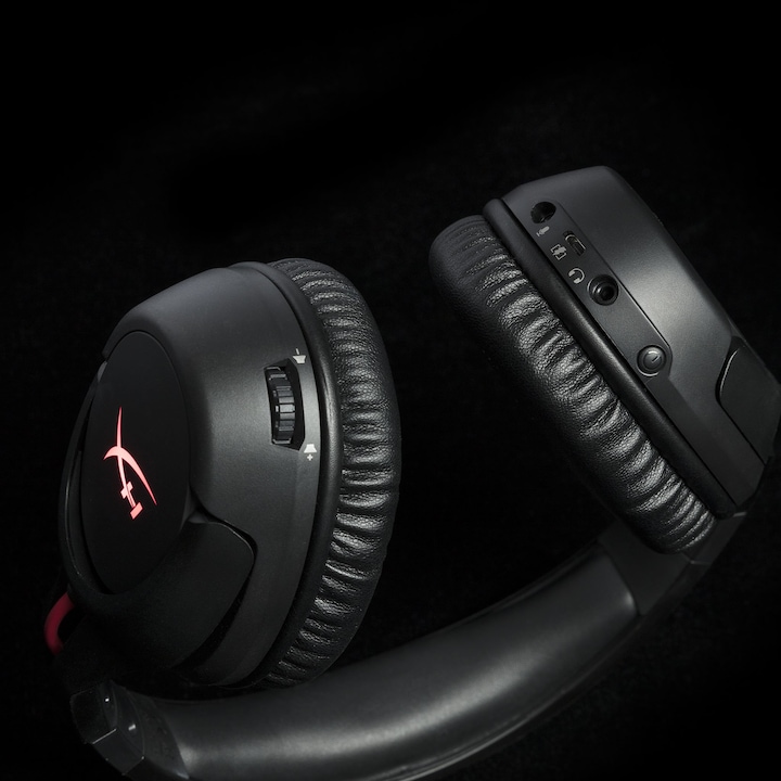 Actual product image HyperX Cloud Flight (Wireless)