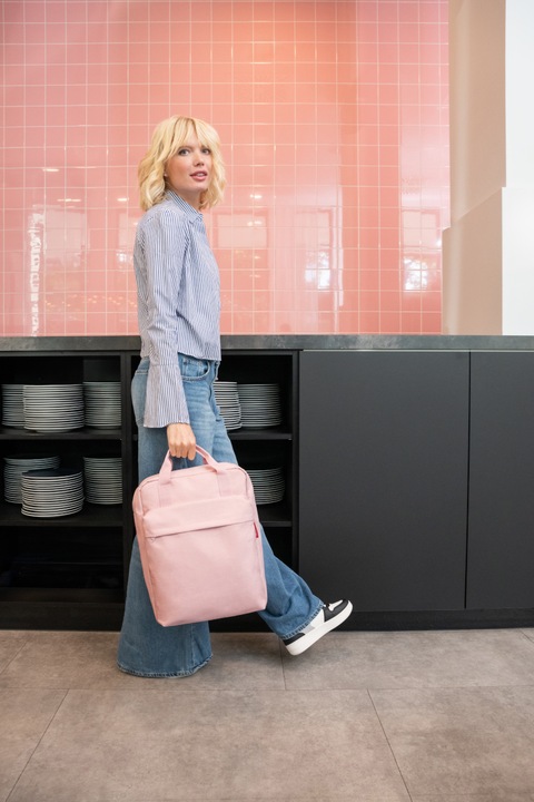 Produktbild reisenthel allday backpack M twist blush (15 l)