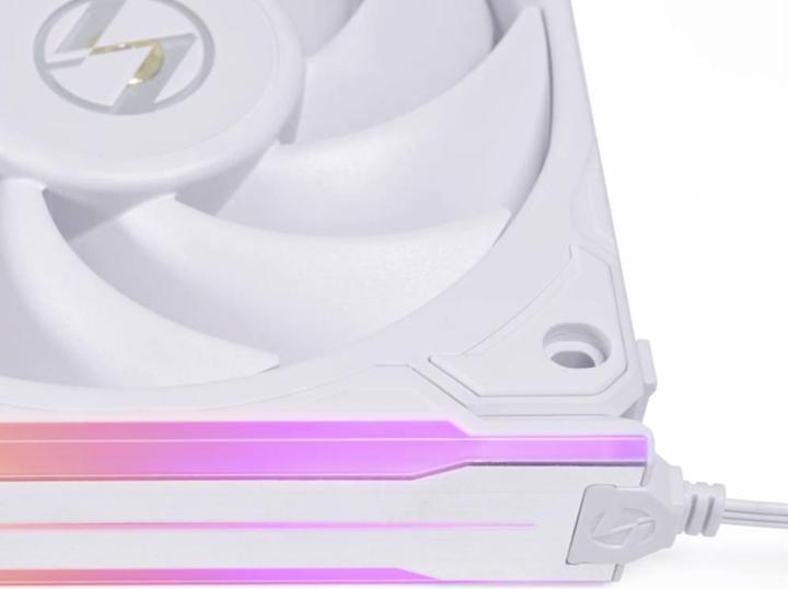Immagine prodotto Lian-Li UNI FAN P28 Striscia ARGB laterale, confezione da 3 - bianco (RGB)