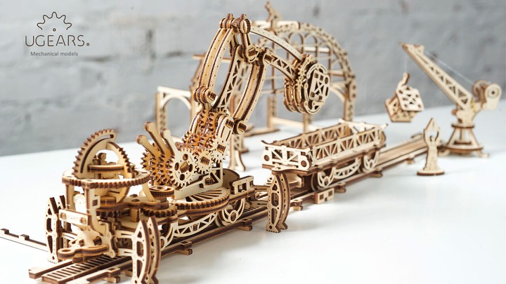 Immagine prodotto Ugears Treno Punto di trasbordo