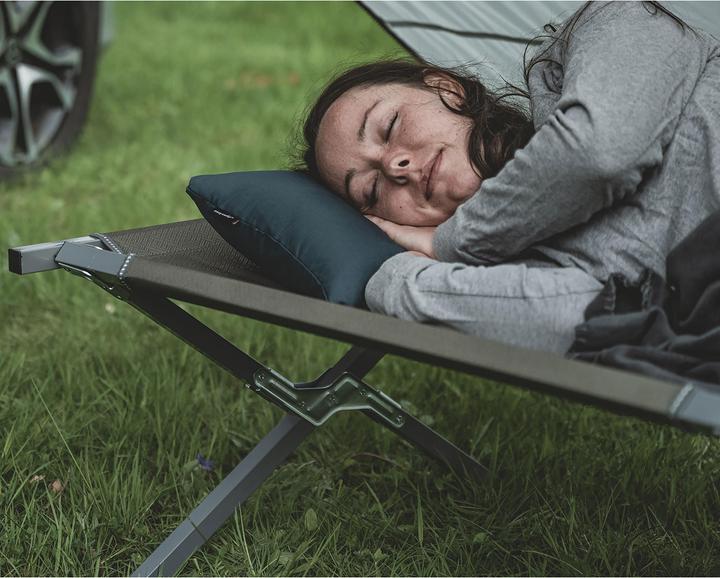 Produktbild Easy Camp Raven Compact Pillow (blau, Modell 2025) (Kopf- & Nackenkissen)