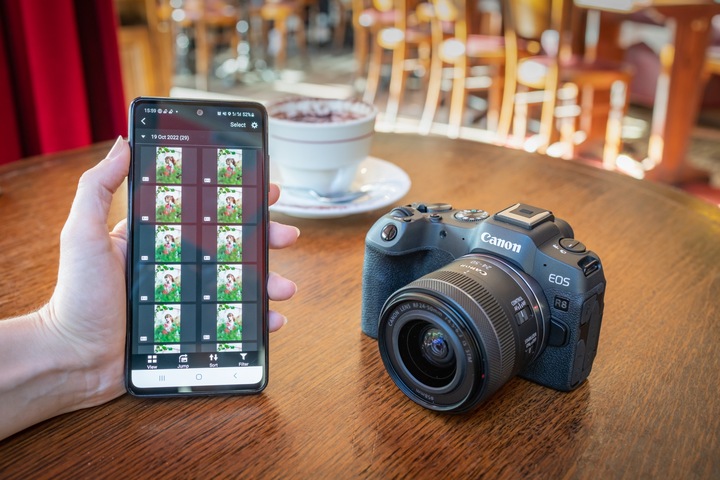 Actual product image Canon EOS R8 Kit - (EU) (24 - 50 mm, 24.20 Mpx, Full frame)