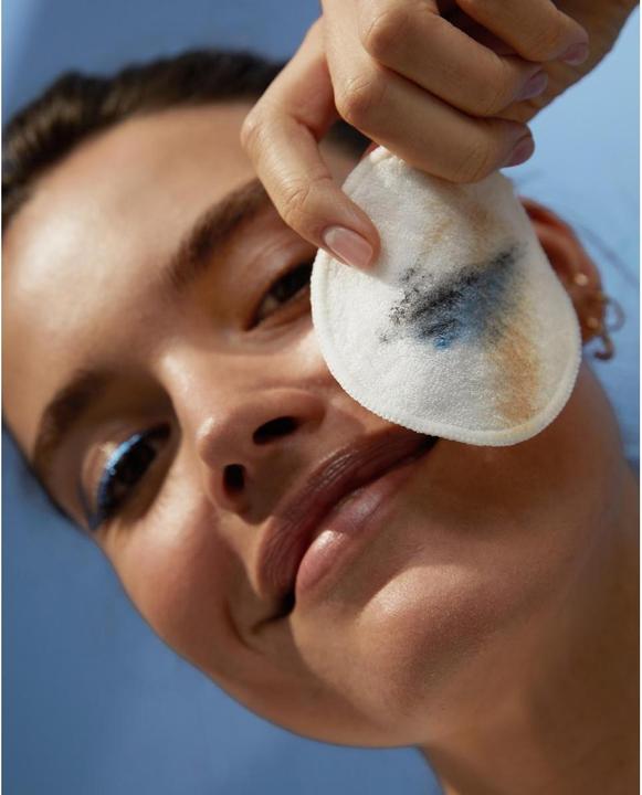 Actual product image NIVEA Sanfter Augen Make-up Entferner (Make-up remover, 125 ml)