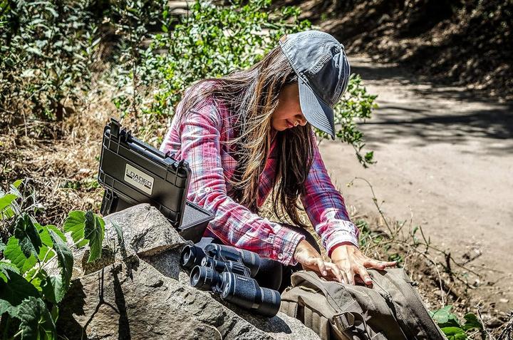 Actual product image Barska 7-15x35 Level Zoom Binoculars (15x, 35 mm)