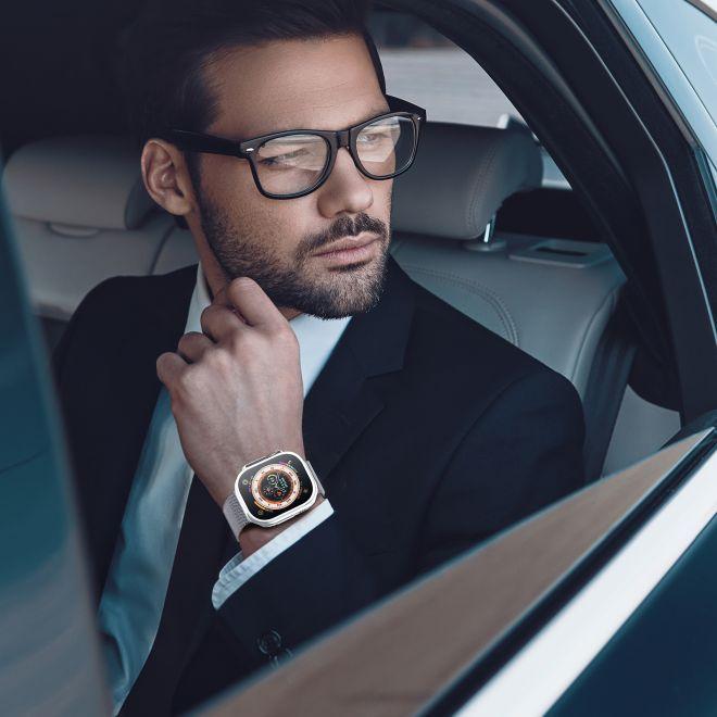 Image du produit Dux Ducis Apple Watch Ultra case alone 49 mm flexible smartwatch case silver