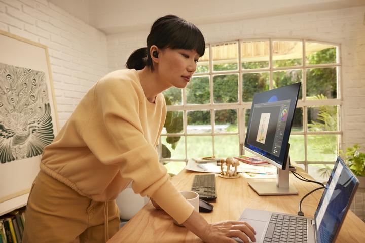 Image du produit HP 715 (Filaire, Sans fil)