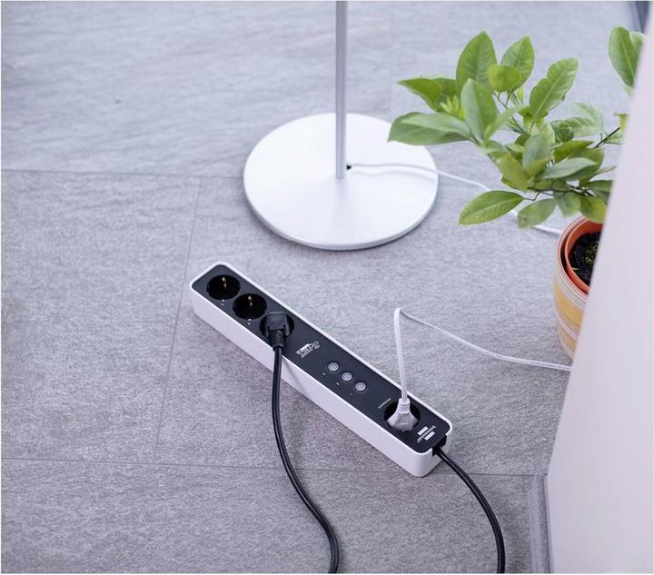 Produktbild Brennenstuhl 1153240627 Steckdosenleiste Weiss, Schwarz Schutzkontakt 1 St. (4x, CEE 7/3, CEE 7/4, 1.50 m)