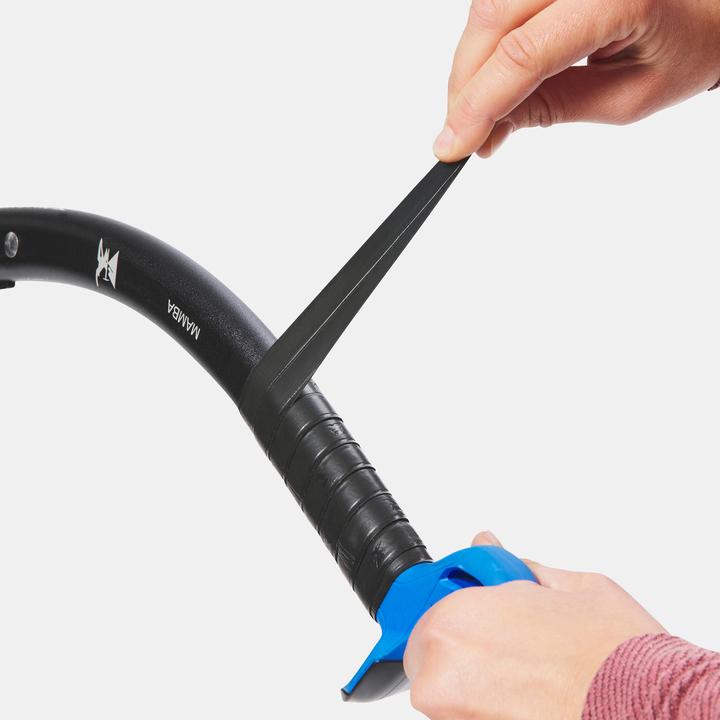 Actual product image Simond Ice axe Grip Adhesion Steel