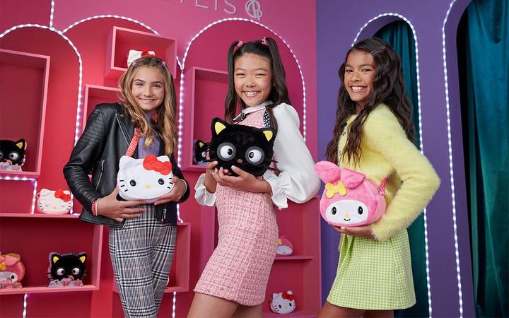 Produktbild Spin Master Purse Pets Hello Kitty (assortiert) (22.86 cm)