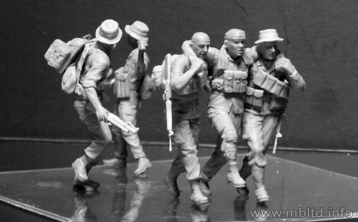 Actual product image Master Box "Head for the "Huey", Vietnam War series"