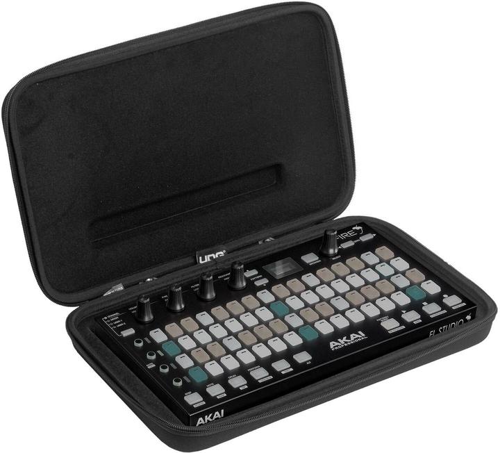 Produktbild UDG U8477bl Creator Akai Fire Hardcase Black