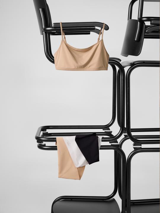 Actual product image Calida Sleek Skin Midi Slip (XS, Single pack)