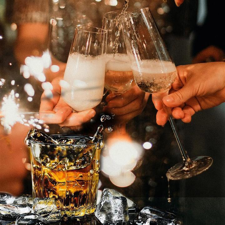 Actual product image Intirilife Ice Cube Moulds - Set of 4 à 14 compartments