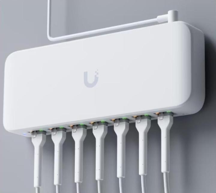 Produktbild Ubiquiti Ultra 210W (8 Ports)