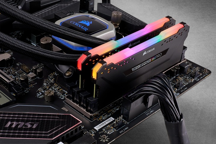 Produktbild Corsair Vengeance RGB Pro (2 x 8GB, 2666 MHz, DDR4-RAM, DIMM)