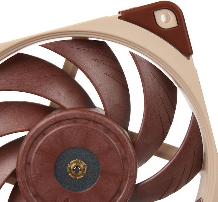 Actual product image Noctua NF-A12x25 FLX fan (120 mm, 1 x)