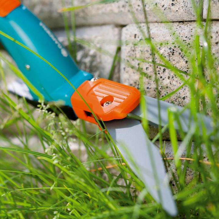 Actual product image Gardena Comfort Grasschere drehbar