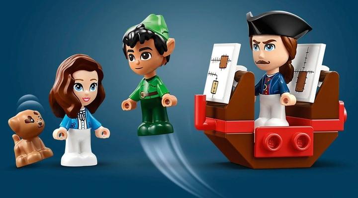 Actual product image LEGO Peter Pan & Wendy's Storybook (43220, LEGO Disney)
