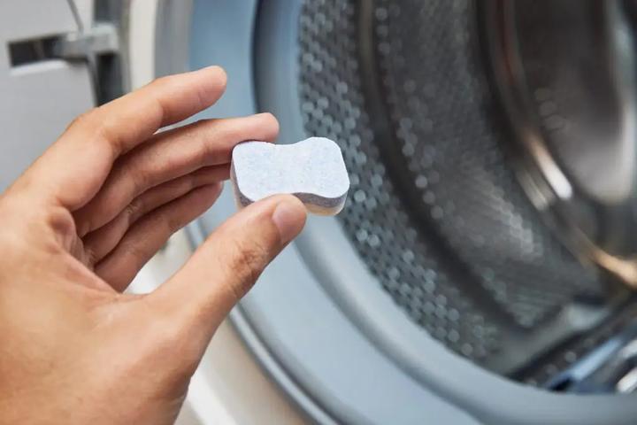 Actual product image ClearWhite Washing machine cleaner T6