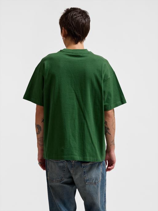 Actual product image hummel hmlLOOSE T-SHIRT S/S BEES STADIUM (L)